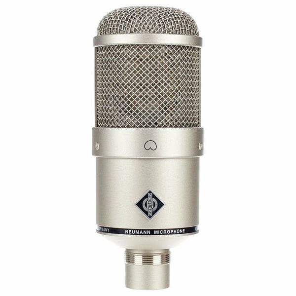 Neumann M147