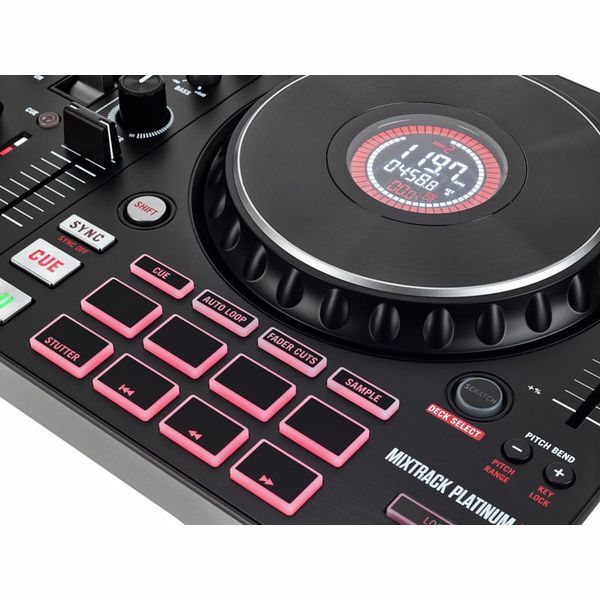 Numark Mixtrack Platinum FX